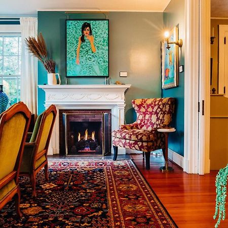 The Applewood Manor Bed & Breakfast Asheville Bagian luar foto
