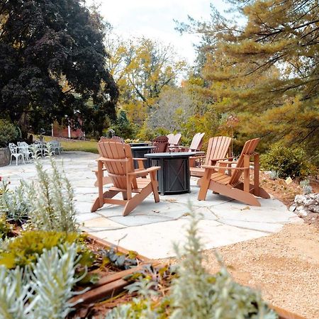 The Applewood Manor Bed & Breakfast Asheville Bagian luar foto