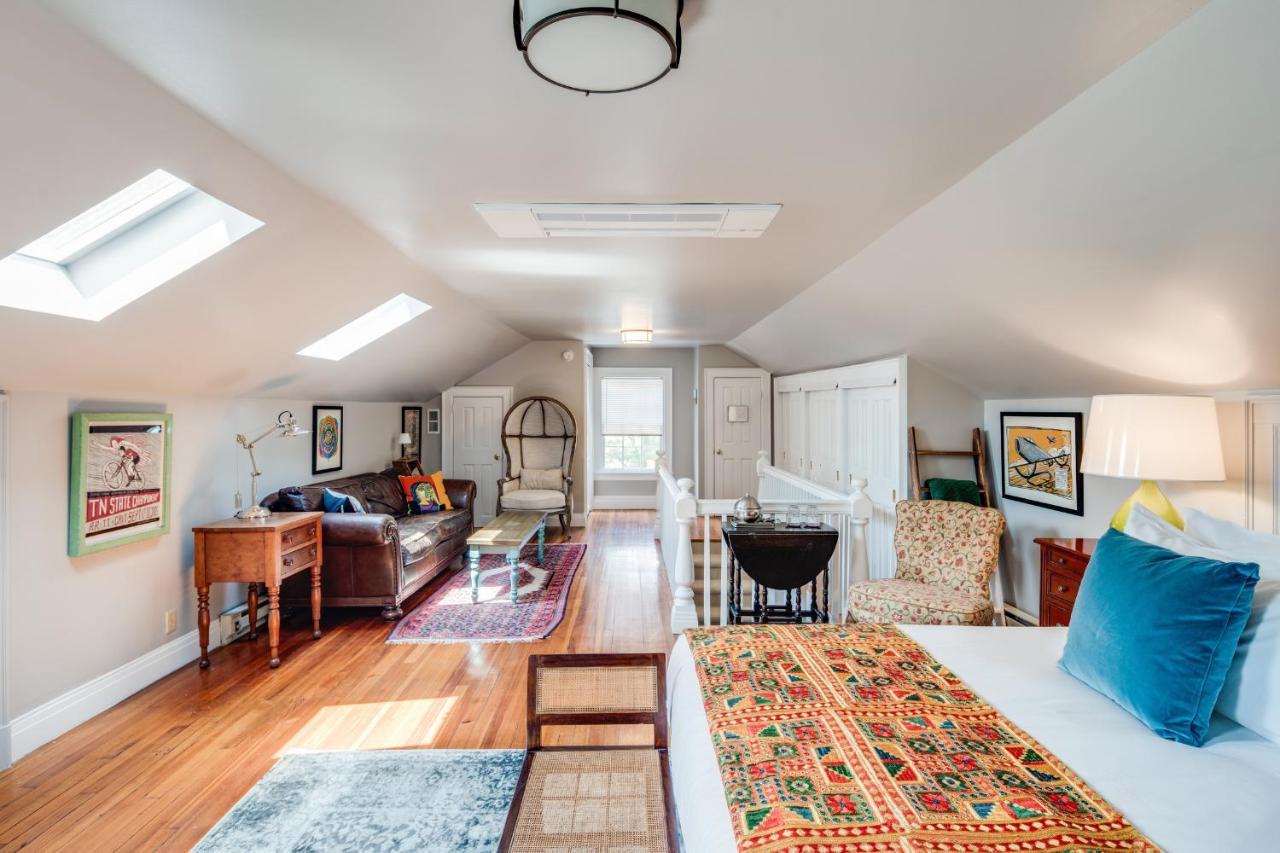The Applewood Manor Bed & Breakfast Asheville Bagian luar foto