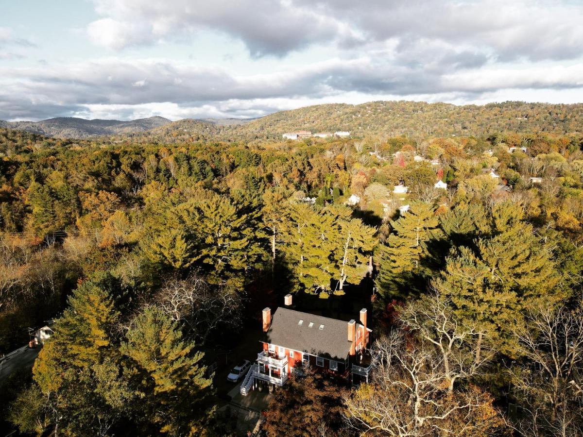 The Applewood Manor Bed & Breakfast Asheville Bagian luar foto