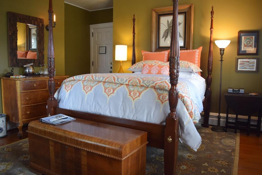 The Applewood Manor Bed & Breakfast Asheville Bagian luar foto